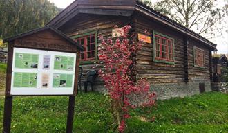 Fossheim Mineral Museum | Solhell logcabin