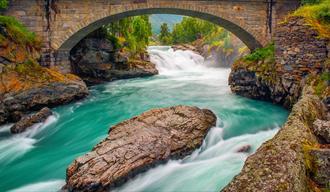 The waterfall "Prestfossen"