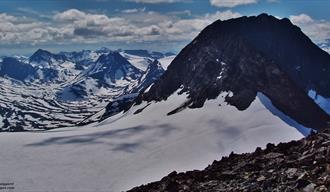 Topptur på ski: Visbretinden (2234 m.o.h.)