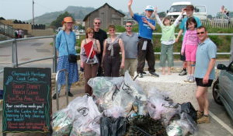 Image showing paricipants of beach clean and rubbish collected