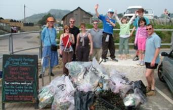 Image showing paricipants of beach clean and rubbish collected