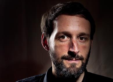 Alasdair Roberts