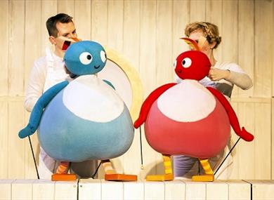 TwirlyWoos