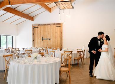 Weddings at Hidden Oaks.
Photography credit: Matt Gladwin, Marina Walker, Rachel Ovenden, Laura Helen,