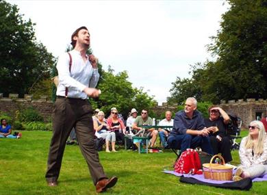 Opera on the Lawn: Last Night at the Prom