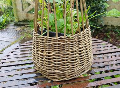 Willow Basket Workshop with Pip Cottage at Holden Clough Nursery
