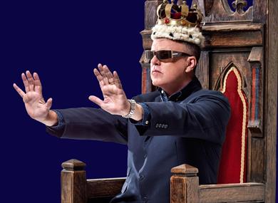 Suggs What a King Cnut – A Life in the Realm of Madness