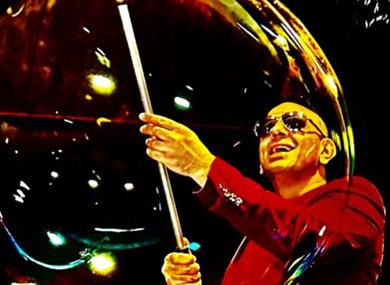 The Ultimate Bubble Show