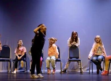 Summer Arts Award (7-13 yrs)