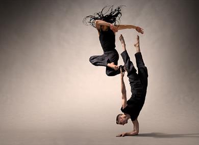 Deluxe - BalletBoyz