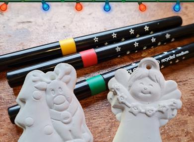 Christmassy Crafts at the Castle