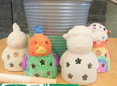 Egg-cellent Easter Holiday Crafts
