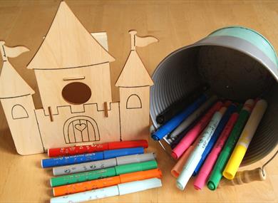 Feathered Fortresses and Knightly Crafts at the Castle