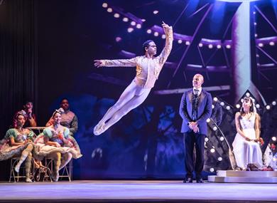 Nutcracker in Havana