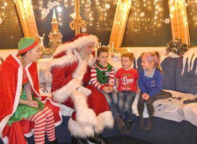Festive Afternoon Tea Cruise With Santa