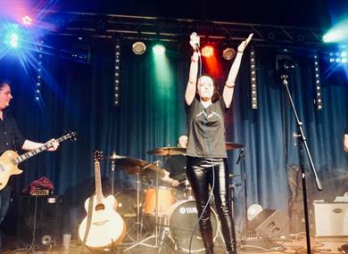 You Oughta Know: The Alanis Morrissette Tribute