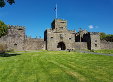 Hoghton Tower Outdoor & Live