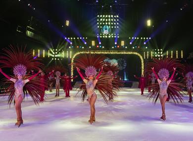 Amore Amor Amour: Hot Ice Show