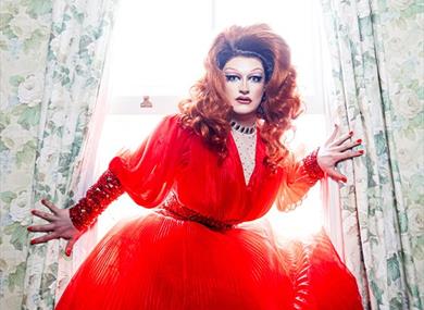 Kate Butch: Wuthering Shites