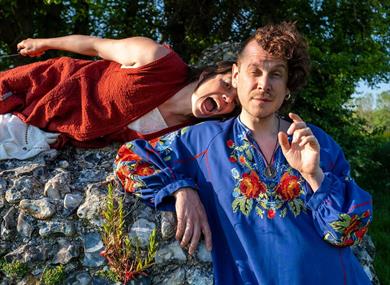 LIVE MUSIC : LUNATRAKORS