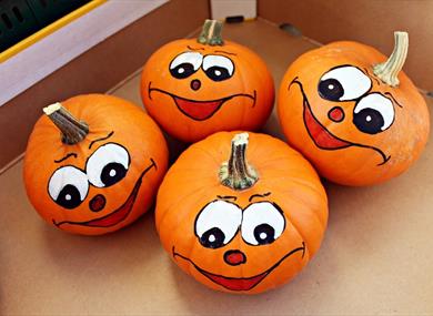 Pumpkin Painting