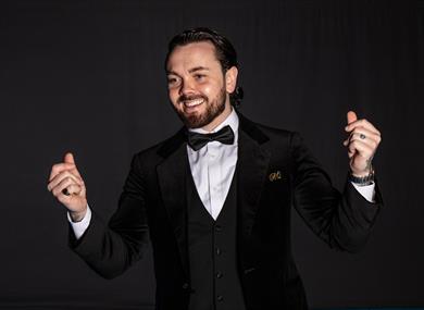 Ray Quinn – King of Swing