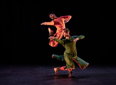Pagrav Dance Company present Aunusthan