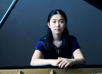 RVIPW - Lauren Zhang