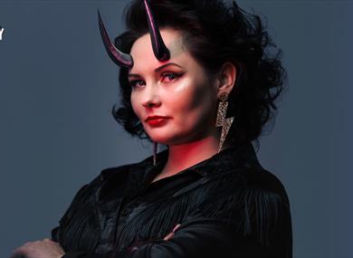 Rachel Fairburn: Side Eye