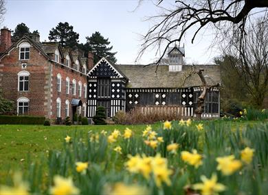 Rufford Old Hall Barefoot Walking