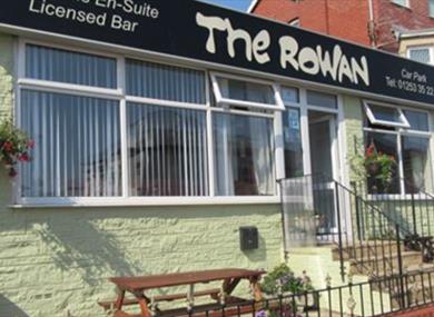 Rowan Hotel exterior