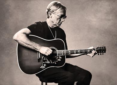 An Evening with Steve Cradock