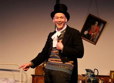 DAN LENO - A ROYAL JESTER