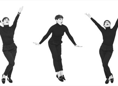 Suzi Ruffell: Dance Like Everyone’s Watching