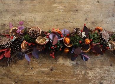 Christmas Garland Making