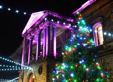 Christmas Lights Switch On 2022