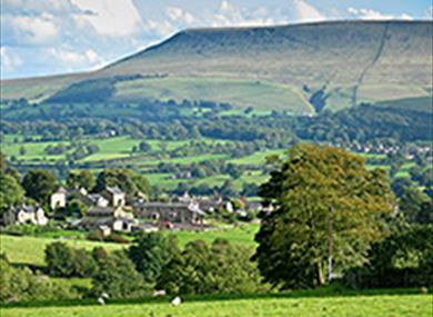 Grindleton towards Pendle