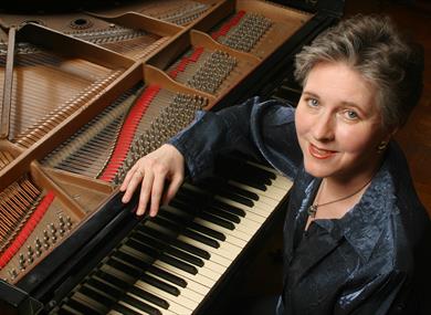 Janina Fialkowska, Concert Pianist in Recital in Parbold