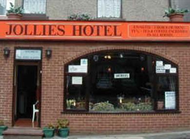 Jollies Hotel Front