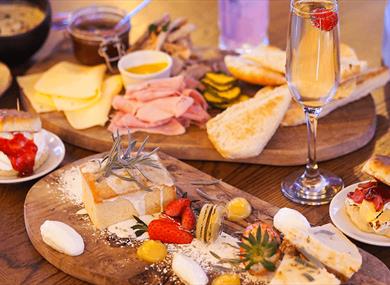 Mother's Day @ 1842 Restaurant & Bar