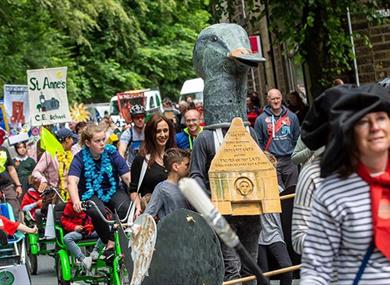 Waterfoot Parade
23 July