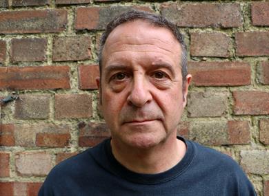 Mark Thomas: Black and White