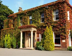 Farington Lodge Hotel