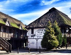 Guy’s Canalside Lodge at Guy’s Thatched Hamlet