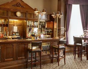 Quills Restaurant at The Oaks Hotel