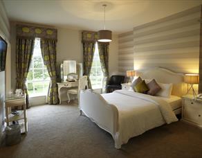 Singleton Lodge Country House Hotel