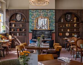 Toll House Inn