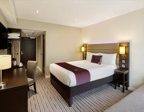 Premier Inn Blackburn South