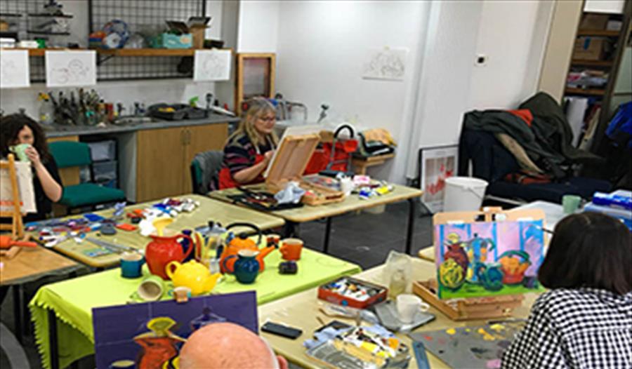 A Beginners Introduction to Colour Therapy