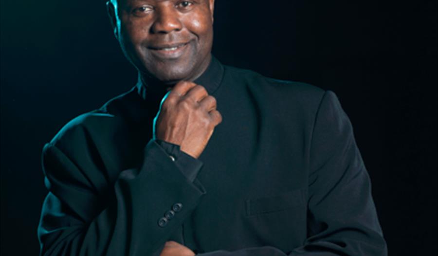Edwin Dukes Live